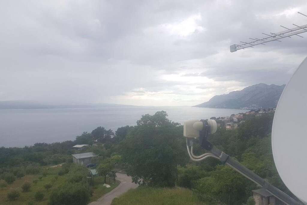 Apartman Nela Brela Luaran gambar